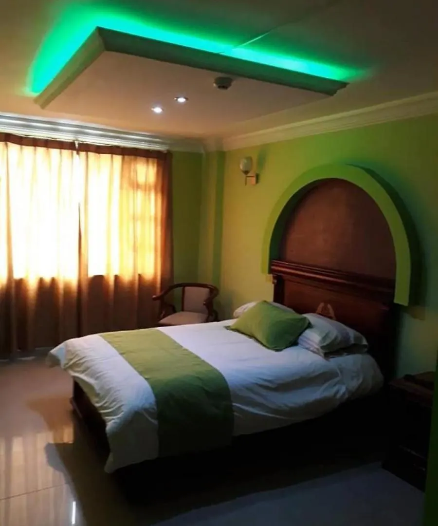 Hotel Hostal Zamorano Quito