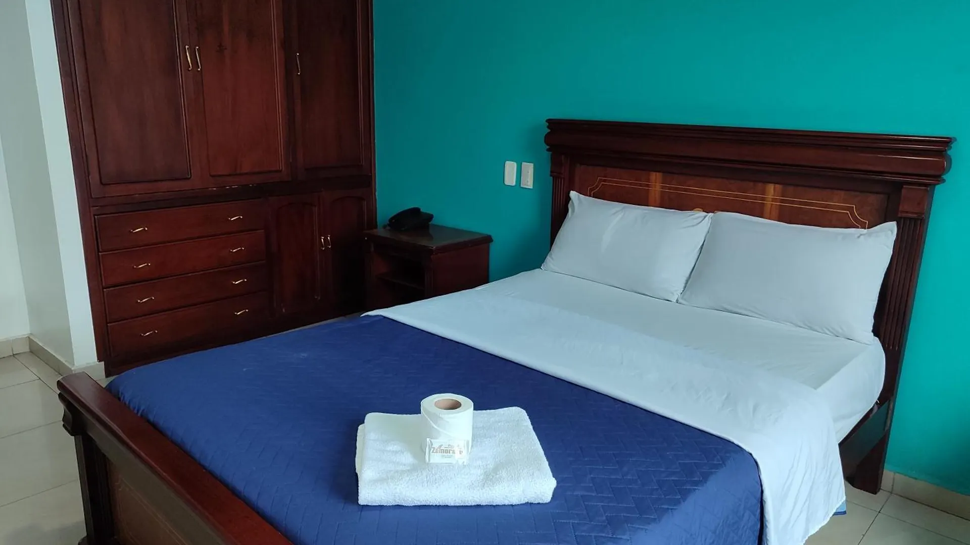 Hostal Zamorano Quito 3*,  Ecuador